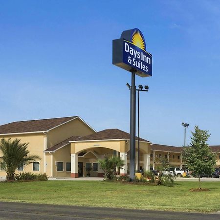 Days Inn Pearsall Exterior photo